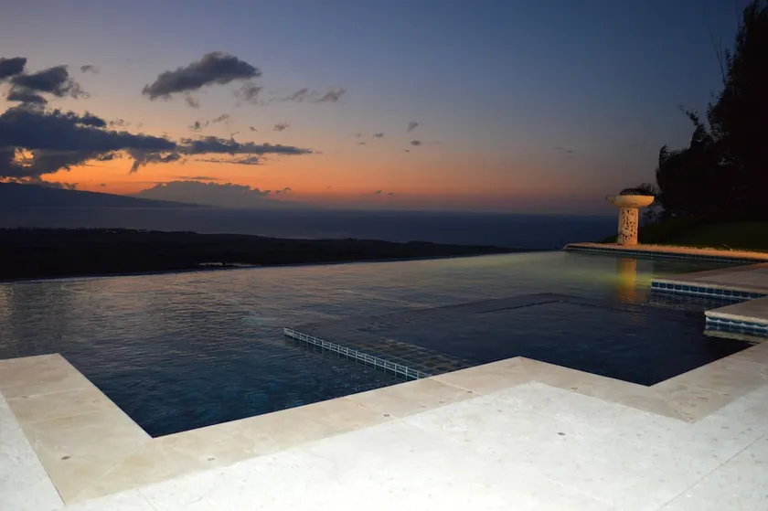 Escape from Reality....180 Degree View, Pool, Hot-Tub, Privacy. Permitted - Image 1