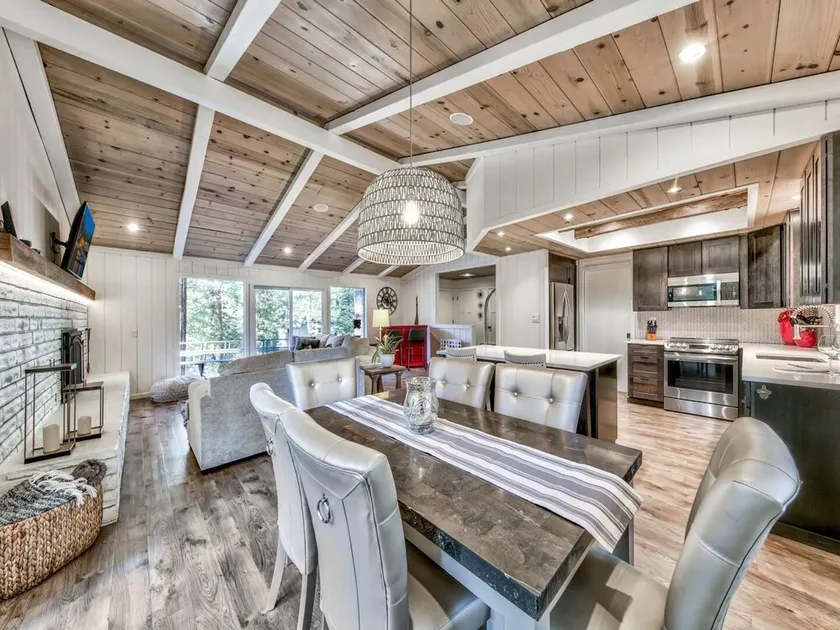 Heavenly Designers Den - Image 1