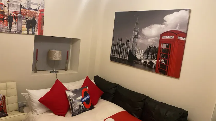 ANGEL APART 1 - Elephant & Castle  - Image 1