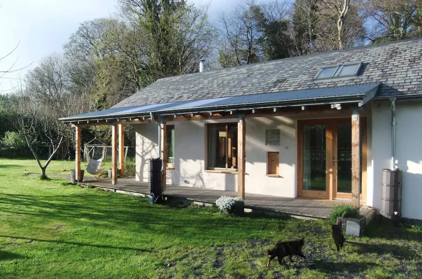Kingfisher Cottage, idylic riverside location - Image 1