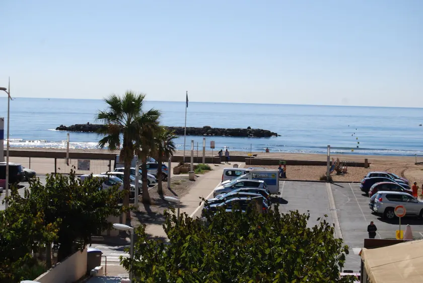 Appartement pour 4 personnes à 50m de la plage - Image 1