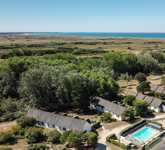 Vacation home in Brittany 900 m from the beach 6 persons Heated swimming pool - Image 1