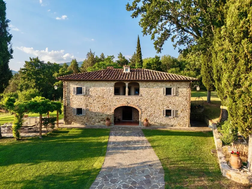 Villa privata con piscina in Toscana – uso esclusivo, fino a 16 ospiti - Image 1