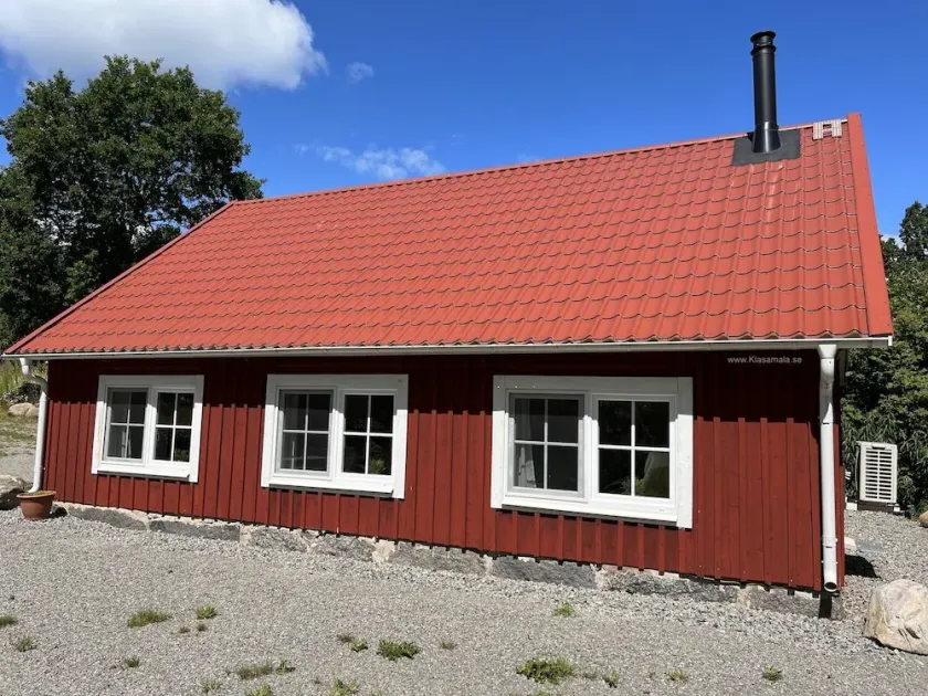 Sommerhus \"Gamla Smedja\", Klasamåla, Småland - gård ved Åsnen sø ... - Image 1