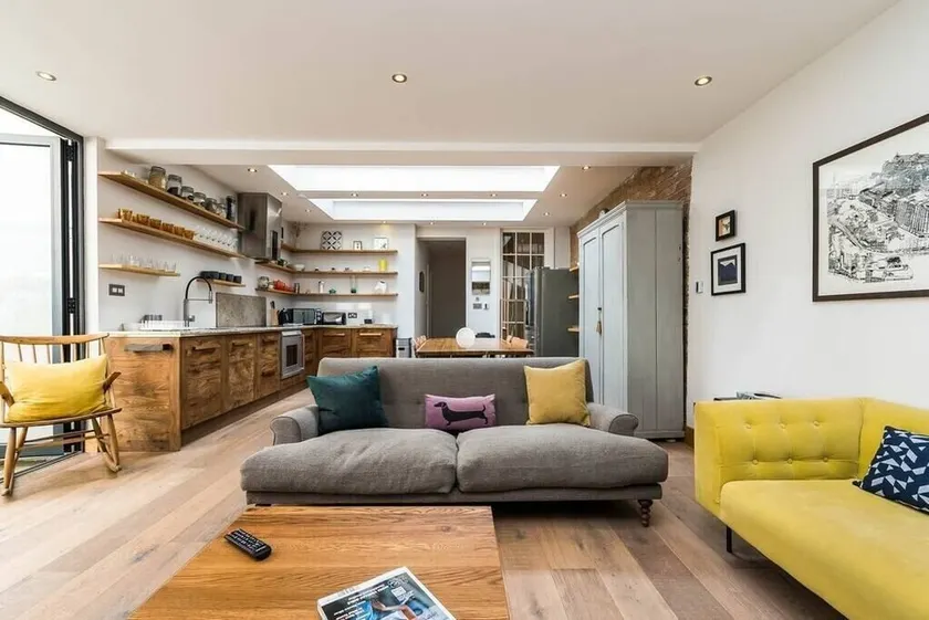 Stunning 3BD Flat Shoreditch with Hidden Garden - Image 1