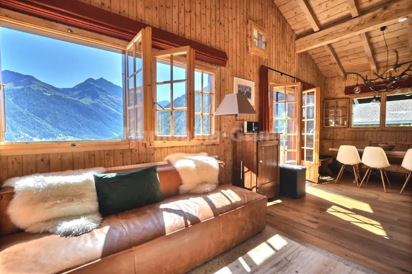Chalet très confortable sur 2 étages pour 7 personnes, salon avec cheminée, coin cuisine avec lave-v - Image 1