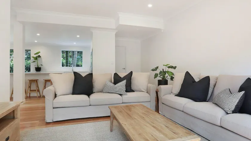 Byron Beachside 9 - Byron perfection - Image 1
