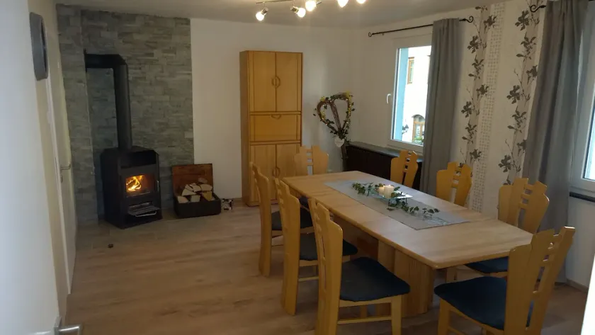 Large apartment for 10 people, with sauna, on the Kylltal bike path - Image 1