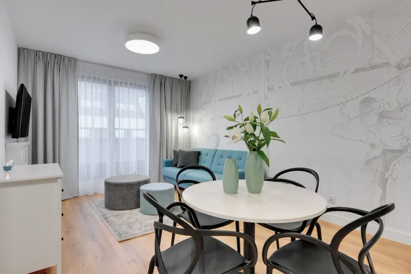 Aura Island Riverside by Downtown Apartments - Image 1