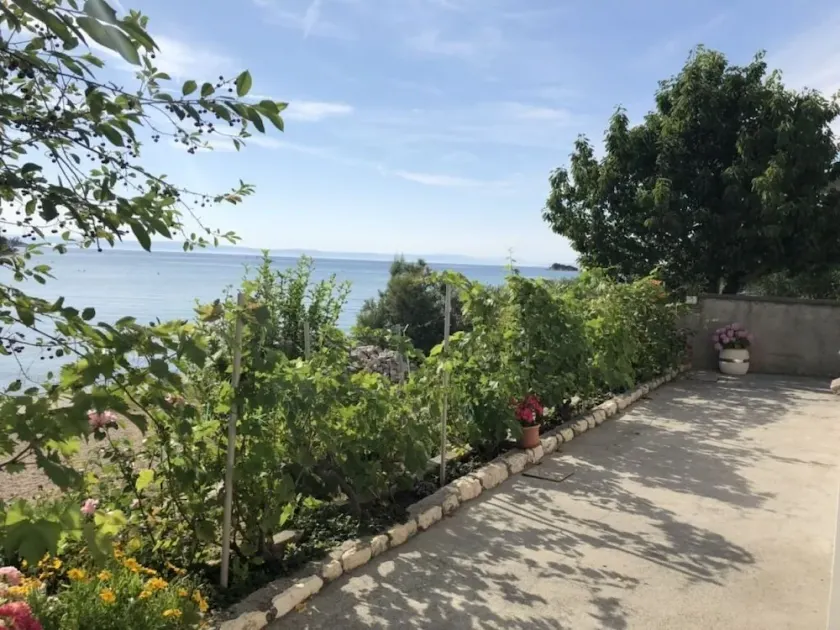 Appartamento in Kampor con vista mare, terrazzo, Climatizzazione, WIFI (3708-1) - Image 1