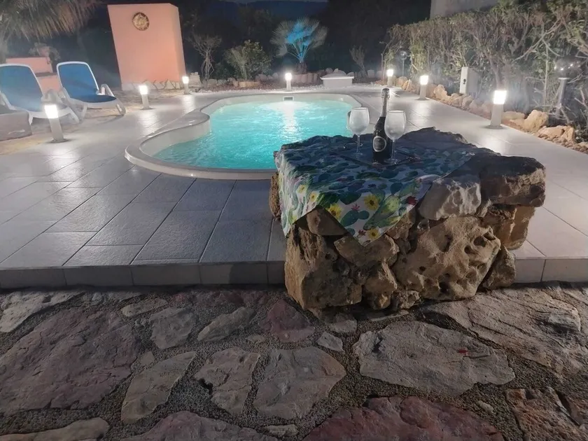VILLA NUCCIA: RELAXATION OASIS - Image 1