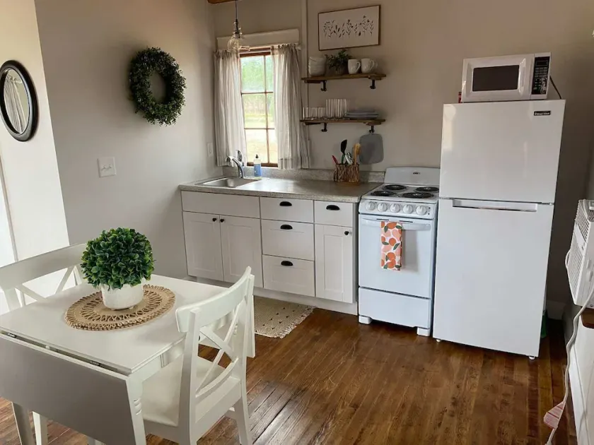The Little House - Image 1