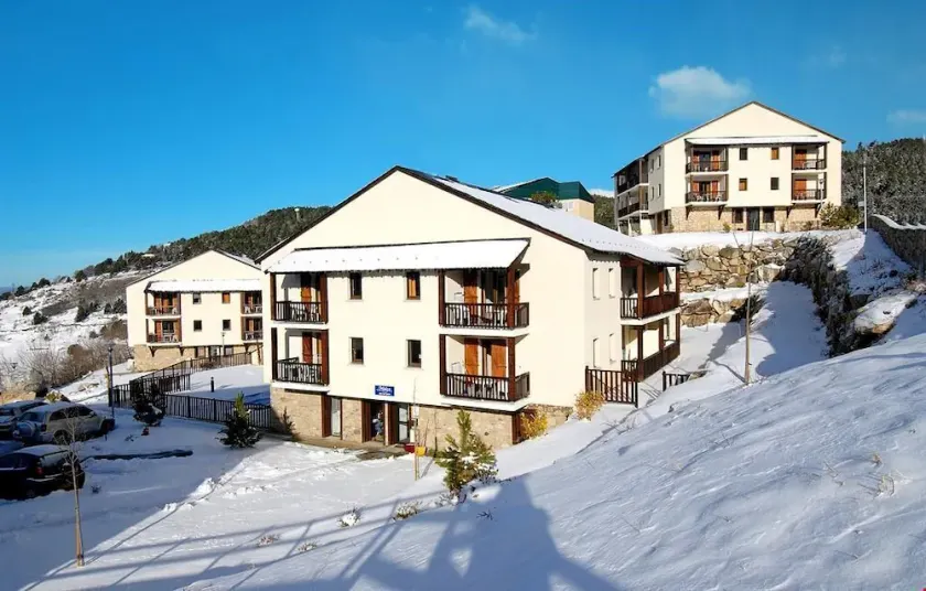 Studio-Ausstattung und Ruhe, Casiers à Ski + Piscine sur Place - Image 1