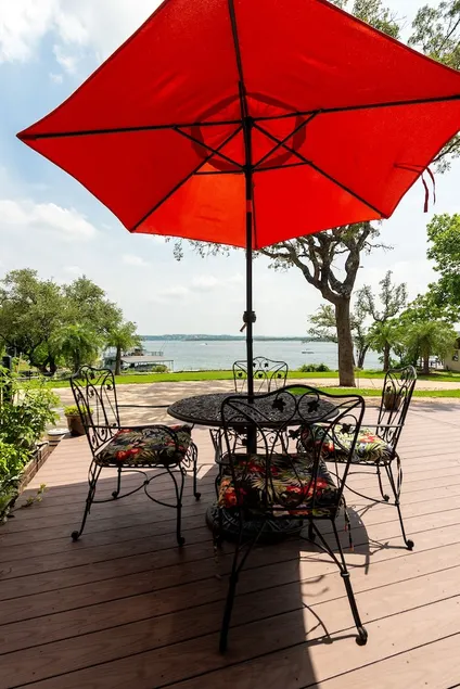 Relaxing Lake Travis waterfront apartment with boat launch - Image 1