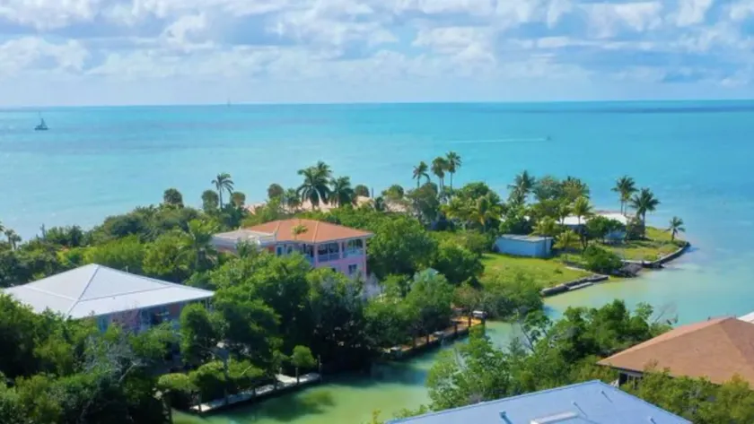 “Wunderschönes entspannendes Zuhause mit Meerblick von den Balkonen, mit Whirlpool und Pool” - Image 1