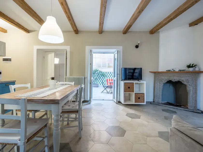 Nice apartment for 4 people with WIFI, TV, terrace and pets allowed - Image 1