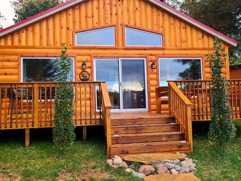 Bayview Cabin on Picturesque Northwoods 7 mile chain of lakes  (All seasons) - Image 1