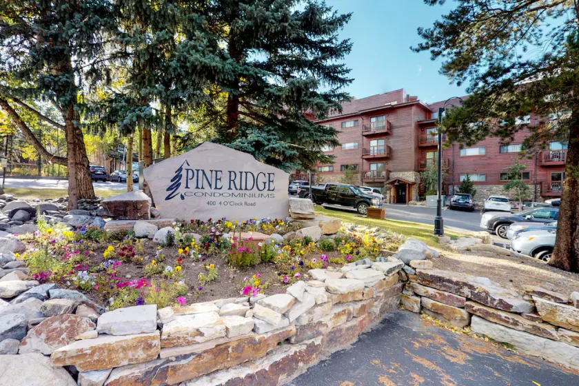 Pine Ridge Condos - Image 1