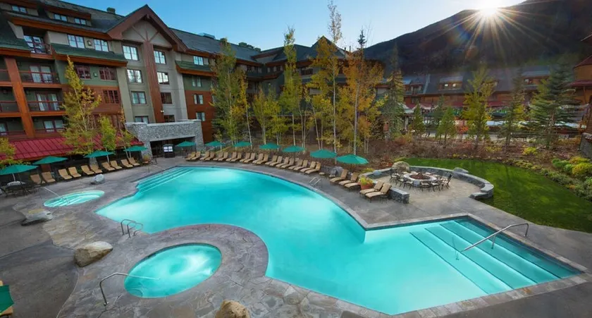 Resort MARRIOTT by Gondola - Image 1