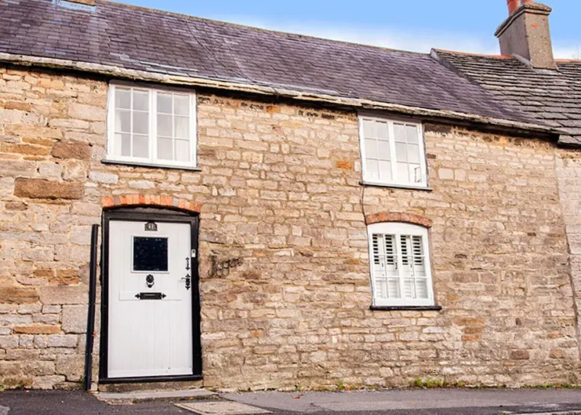 Jiggers Cottage- 3 bedroom in Corfe Castle. Dog friendly, garden & parking - Image 1