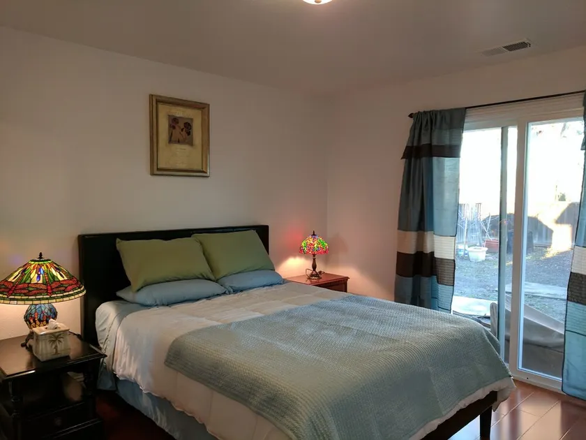 Maravillosa casa entera en el corazón de Silicone Valley - Image 1