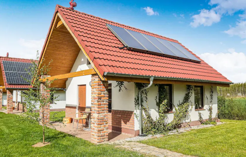 Magnífica casa en Gubin con sauna. - Image 1
