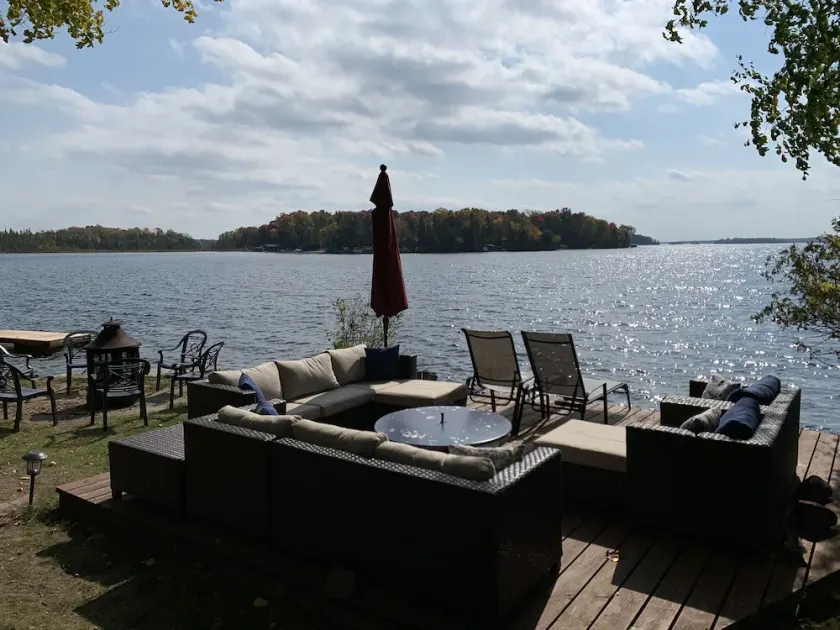 Brilliance on Balsam Lake, Modern Lake Home - Image 1