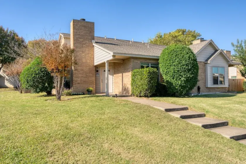Quiet, Modern, large private space, centrally loc. - Image 1