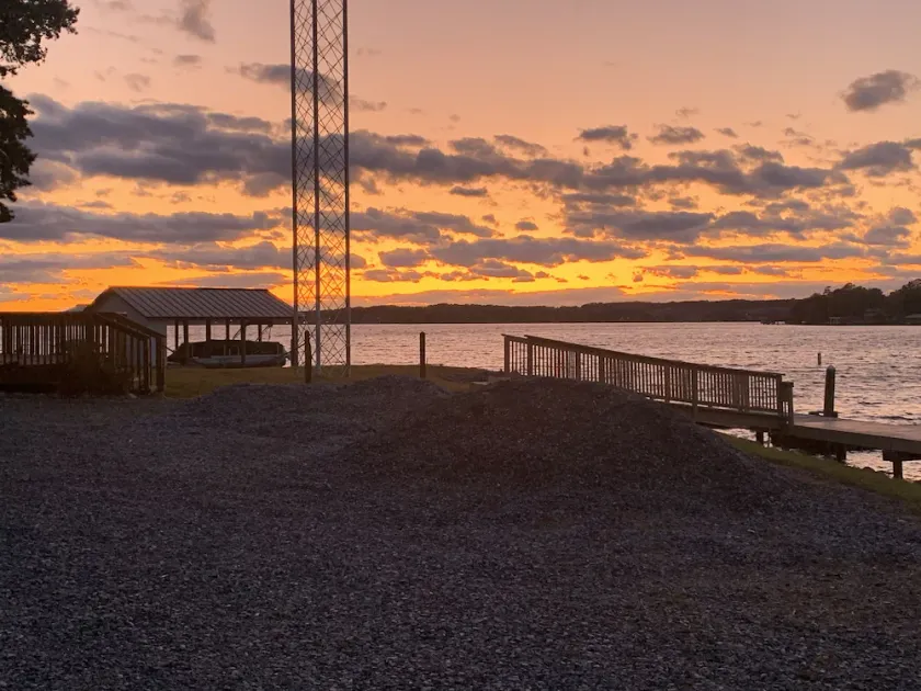 Belview Bay Condo, Best Sunsets Ever - Image 1