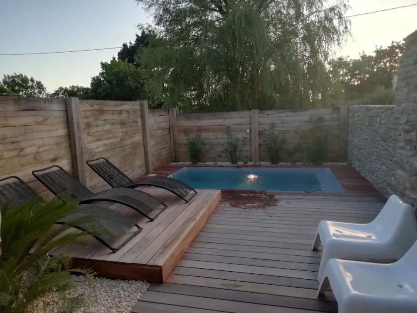 GITE 8 persons 15 min walk from the beach with swimming pool and spa - Image 1