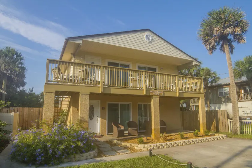 Ocean View Villa ~ Fenced Yard ~ Pet Friendly ~ Steps to the Beach!!! - Image 1
