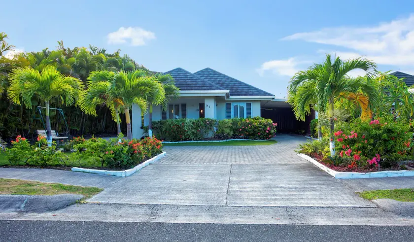 Nature's Choice Home - \"Your Home Away From Home\" - Image 1