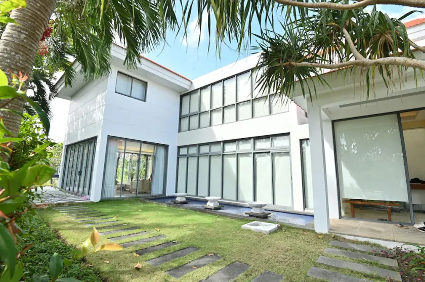 Luxury 3BRs Villas - Image 1