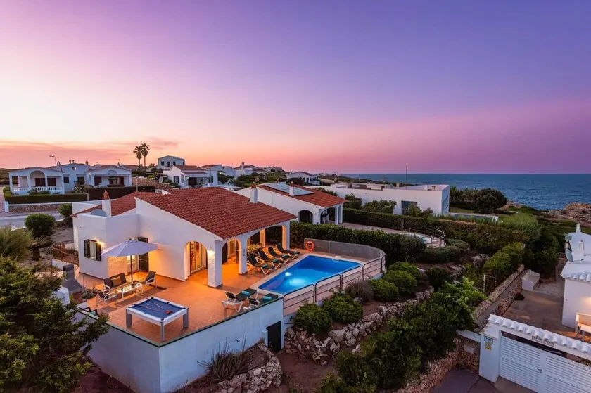 Blau Arenal 3 bedroom villa, Arenal d'en Castell - Image 1