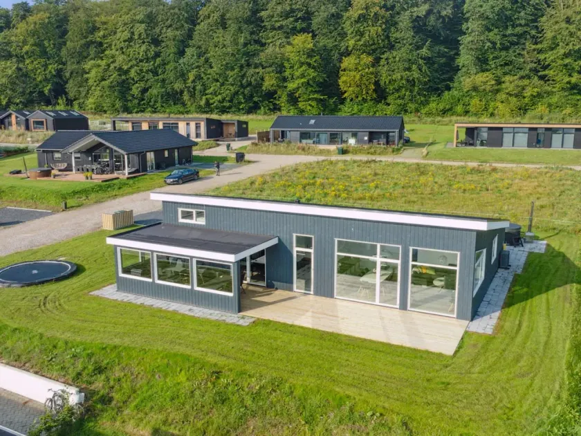 Holiday Home Alka - 500m from the sea by Interhome - Image 1