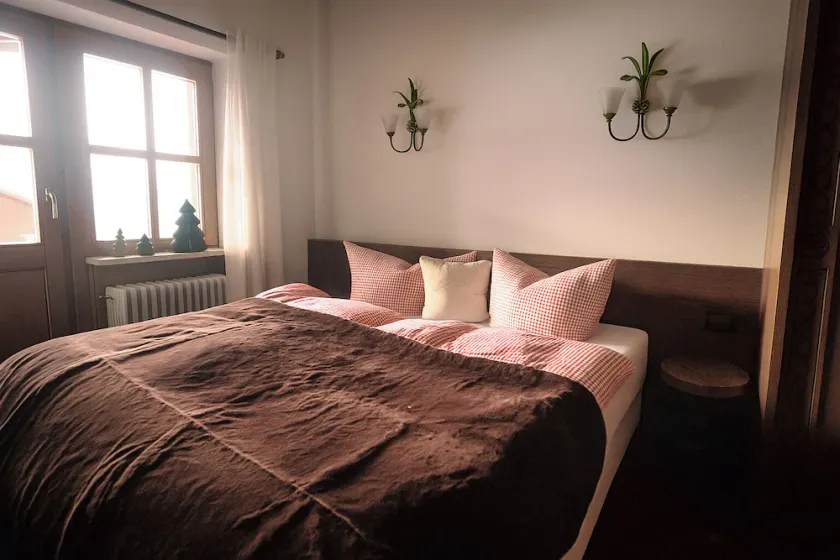 (6) Lejlighed 32 kvm, bad / toilet, tekøkken og balkon - Image 1