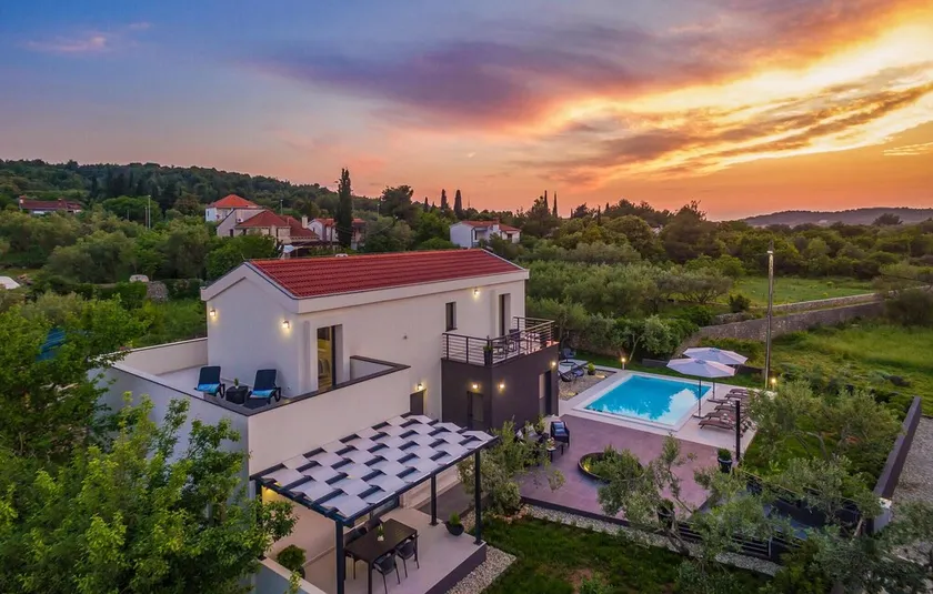 Amazing Home In Zdrelac - Image 1