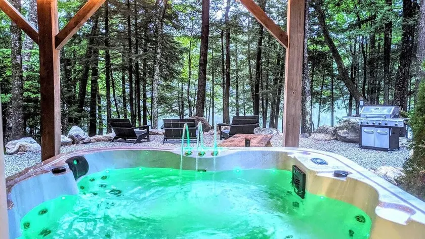 Cedar🏡 Waterfront💦 Hot tub🔥 Pool🎱 Privacy 🕵️ - Image 1