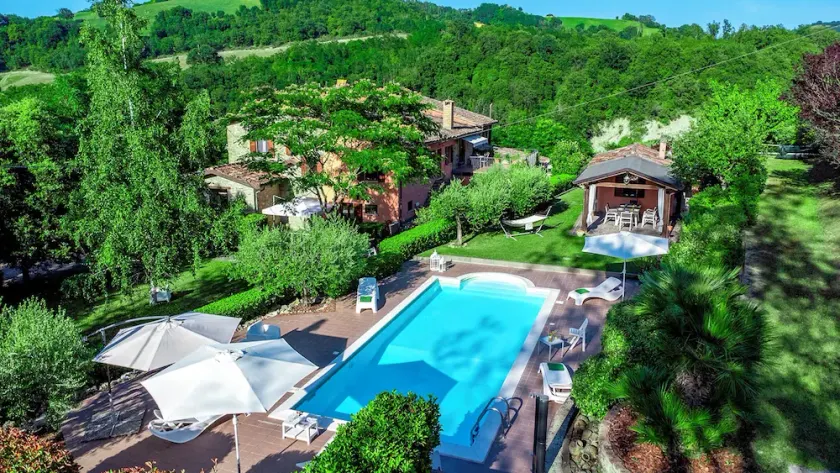 VILLA BANCI 8, Emma Villas - Image 1