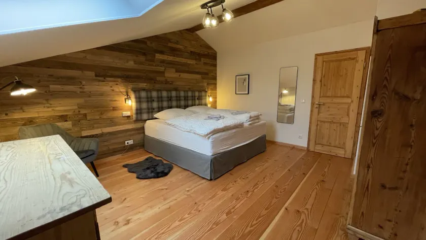 Unique, quiet vacation apartment on two floors for 4 people - Image 1