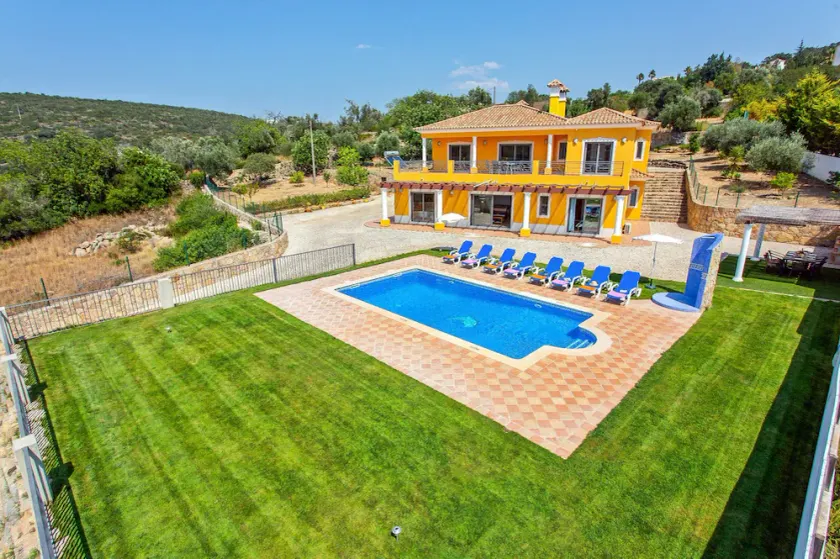 Villa Ribeiro Tomas by Villa Plus - Image 1