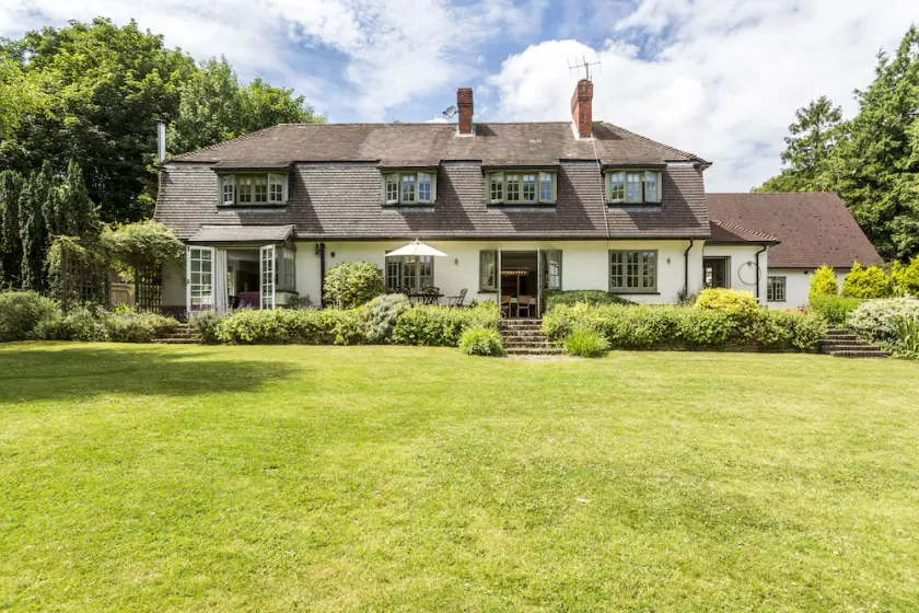 👨‍👨‍👧‍👦   Countryside Family Friendly House & Annex - completely detached - Image 1