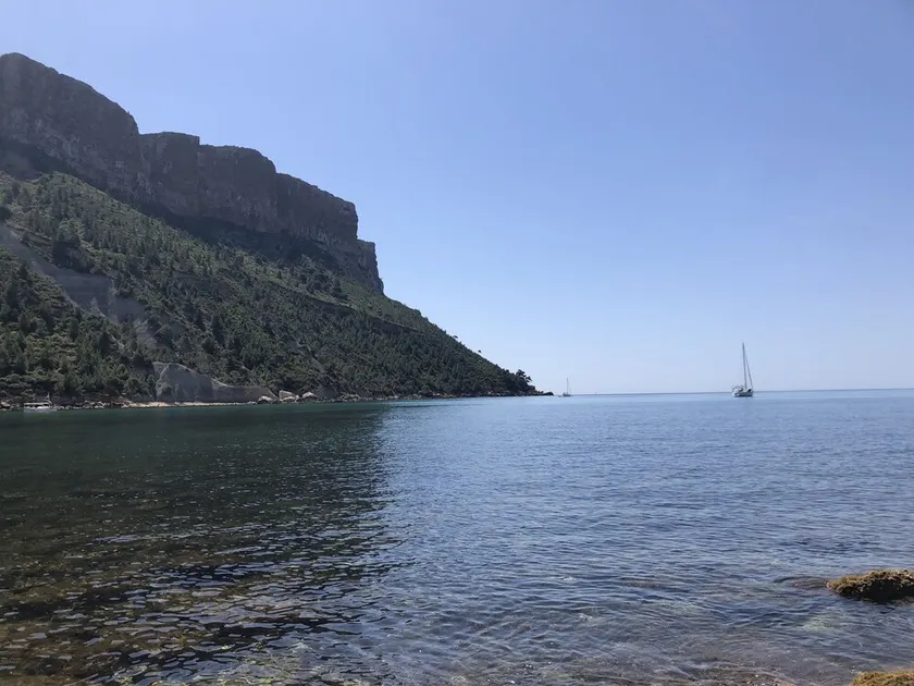 Cassis Joli T2-Centre & Mer, Terrasse sur jardin au calme, Parking privatif-Wifi - Image 1