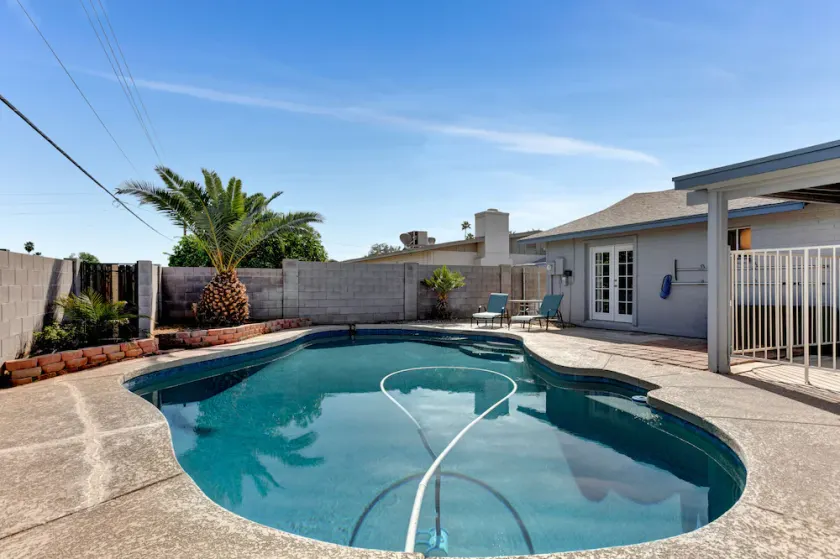 Casa Azul - Pool, ASU, Mill Ave, Sky Harbor, Old Town - Image 1