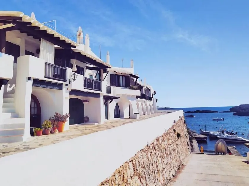 Fantastic house on the seafront in Binibeca - Image 1