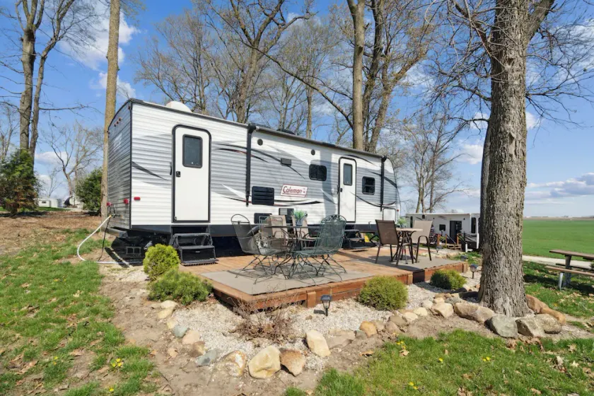 Coleman Camper Rental - Delhi, IA - Pet Friendly! - Image 1