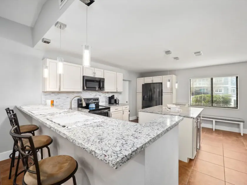 Waterside Paradise with Pool in Palm Coast - Image 1