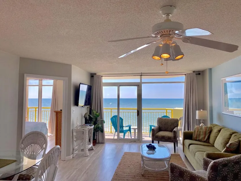 Lindo Condomínio Oceanfront 3 Quartos acomoda 6-10-Linens Incluído. - Image 1