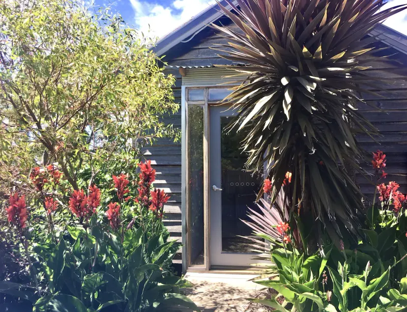Beachbreaks Studio<br>Marion Bay. - Image 1