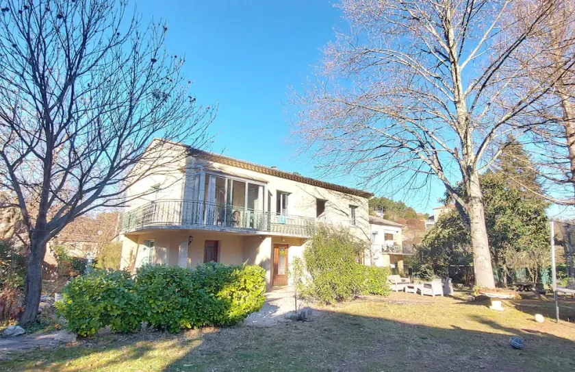 House and cottage: \"Rêve sous le Ciel\" in a quiet location 2 minutes from the river - Image 1